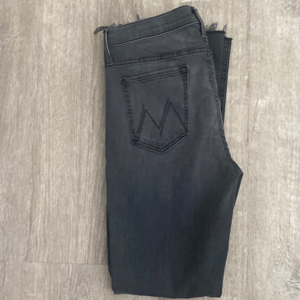 NWOT MOTHER DENIM - Weekender Fray